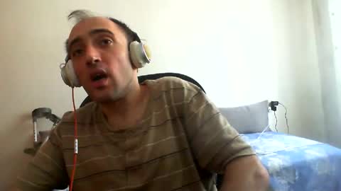 Snapshot of bentish chatting on September 18, 2025, 7:32 am bentish online show from September 18, 2025, 7:32 am