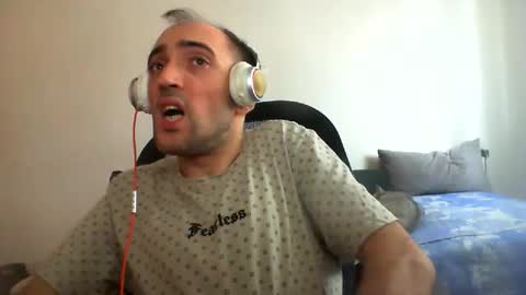 Snapshot of bentish chatting on September 24, 2025, 6:50 am bentish online show from September 24, 2025, 6:50 am