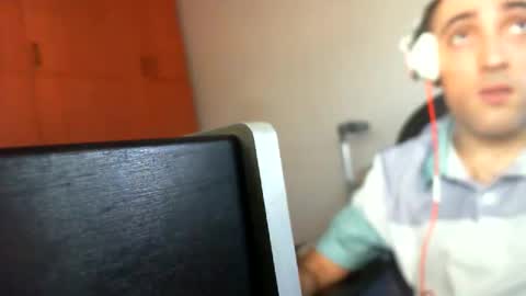 Snapshot of bentish chatting on September 29, 2025, 1:27 pm bentish online show from September 29, 2025, 1:27 pm