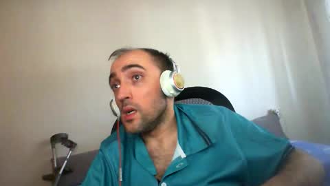 Snapshot of bentish chatting on October 5, 2025, 9:51 am bentish online show from October 5, 2025, 9:51 am