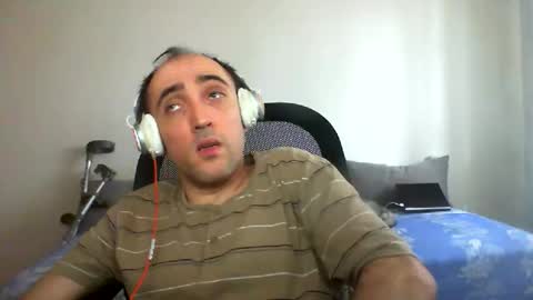 Snapshot of bentish chatting on October 9, 2025, 9:51 am bentish online show from October 9, 2025, 9:51 am