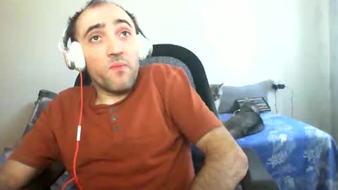 Snapshot of bentish chatting on November 19, 2025, 8:14 am bentish online show from November 19, 2025, 8:14 am