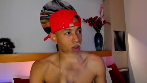 bento_fox online show from September 11, 2025, 2:33 am