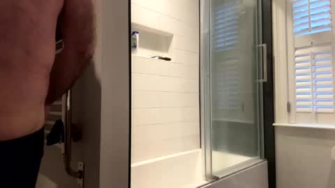 Snapshot of benz10001 chatting on January 9, 2025, 12:41 pm benz10001 online show from January 9, 2025, 12:41 pm