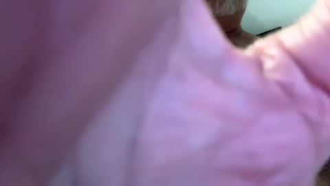 Snapshot of benz10001 chatting on November 4, 2025, 1:16 am benz10001 online show from November 4, 2025, 1:16 am