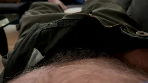 Snapshot of benz10001 chatting on November 10, 2025, 3:27 am benz10001 online show from November 10, 2025, 3:27 am