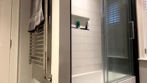 Snapshot of benz10001 chatting on November 12, 2025, 12:38 pm benz10001 online show from November 12, 2025, 12:38 pm