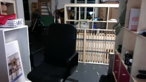 Snapshot of berg_boy chatting on December 12, 2024, 10:52 pm Martin online show from December 12, 2024, 10:52 pm