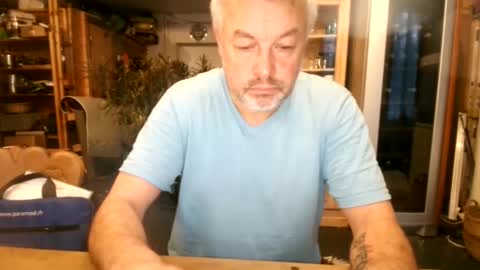 Snapshot of berg_boy chatting on January 5, 2025, 7:17 am Martin online show from January 5, 2025, 7:17 am