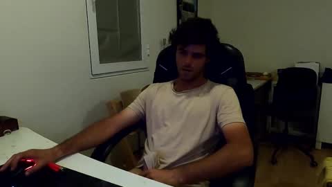 Berltex online show from September 14, 2025, 1:49 am