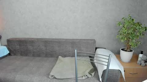 Snapshot of best__angelica chatting on February 15, 2025, 12:43 pm best__angelica online show from February 15, 2025, 12:43 pm