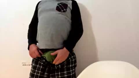 Snapshot of bestpeniseverseen chatting on October 16, 2025, 4:02 am bestpeniseverseen online show from October 16, 2025, 4:02 am