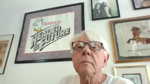 Snapshot of bestshot1951 chatting on February 12, 2025, 6:09 pm bestshot1951 online show from February 12, 2025, 6:09 pm