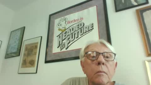 Snapshot of bestshot1951 chatting on September 9, 2025, 2:49 pm bestshot1951 online show from September 9, 2025, 2:49 pm