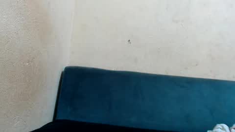 Betina online show from November 29, 2025, 5:43 am