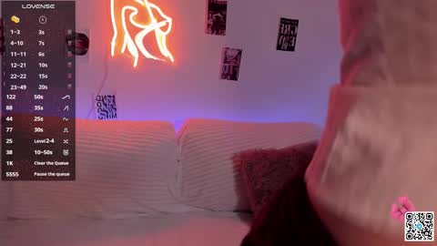 Bett online show from November 15, 2025, 7:27 am