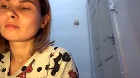 betty199175798 online show from October 21, 2025, 9:26 pm