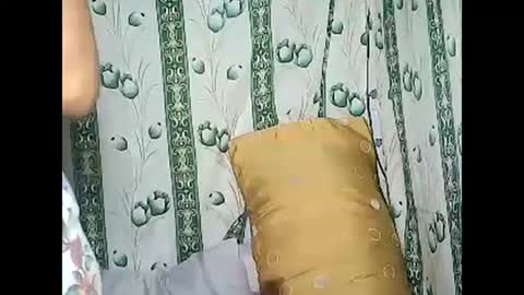 Snapshot of betty_83 chatting on February 11, 2025, 10:39 pm betty_83 online show from February 11, 2025, 10:39 pm