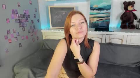 Snapshot of betty_baker1 chatting on September 11, 2025, 1:28 am Betty online show from September 11, 2025, 1:28 am