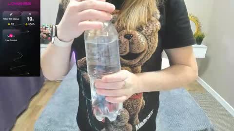 Mila Sweet online show from November 13, 2025, 4:55 am