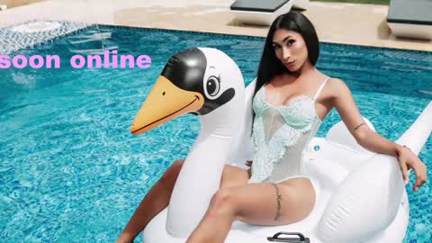 Snapshot of beuty_goddes777 chatting on January 4, 2025, 8:49 am Nicolle Aviles online show from January 4, 2025, 8:49 am
