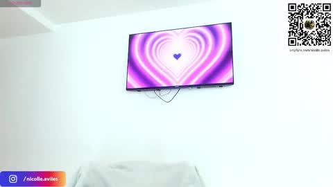 Snapshot of beuty_goddes777 chatting on November 15, 2025, 9:17 am Nicolle Aviles online show from November 15, 2025, 9:17 am