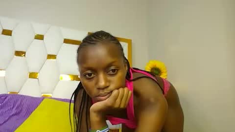 Snapshot of beverlyne5 chatting on February 21, 2025, 2:50 am beverly online show from February 21, 2025, 2:50 am