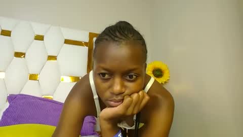 Snapshot of beverlyne5 chatting on February 25, 2025, 11:22 pm beverly online show from February 25, 2025, 11:22 pm