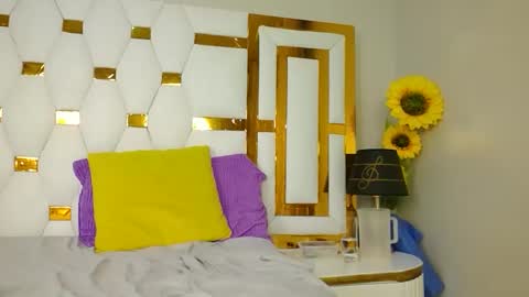 Snapshot of beverlyne5 chatting on February 27, 2025, 3:58 am beverly online show from February 27, 2025, 3:58 am