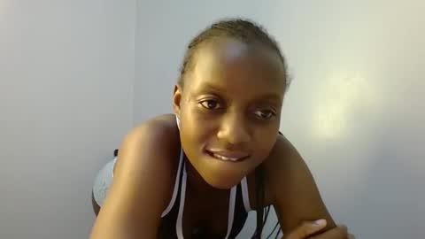 Snapshot of beverlyne5 chatting on March 5, 2025, 12:38 am beverly online show from March 5, 2025, 12:38 am