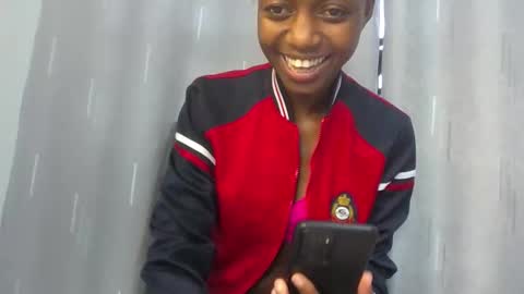 Snapshot of beverlyne5 chatting on September 26, 2025, 6:17 am beverly online show from September 26, 2025, 6:17 am