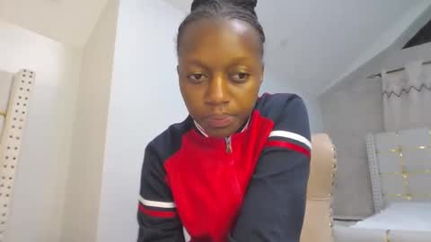 Snapshot of beverlyne5 chatting on November 29, 2025, 7:06 pm beverly online show from November 29, 2025, 7:06 pm