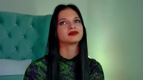 Snapshot of beverlyyork chatting on February 4, 2025, 5:01 pm Beverly online show from February 4, 2025, 5:01 pm