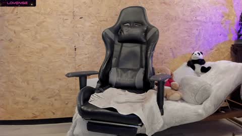 Snapshot of biancastrongg chatting on January 16, 2025, 8:43 am Biancastrong.. IGThebiancastrong online show from January 16, 2025, 8:43 am