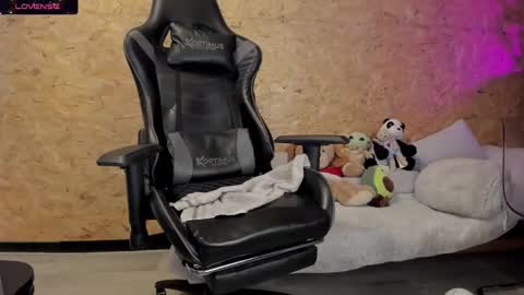 Snapshot of biancastrongg chatting on February 16, 2025, 9:15 am Biancastrong.. IGThebiancastrong online show from February 16, 2025, 9:15 am