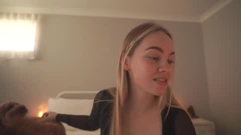 Snapshot of bibi_it_is chatting on October 31, 2025, 2:23 am Bibi online show from October 31, 2025, 2:23 am