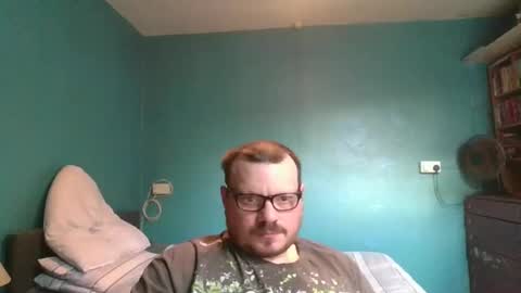 Snapshot of bidan1986 chatting on February 6, 2025, 9:00 am bigdan1986 online show from February 6, 2025, 9:00 am