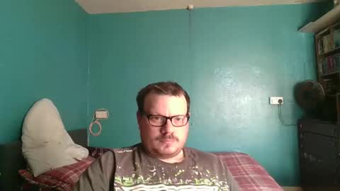 Snapshot of bidan1986 chatting on March 8, 2025, 8:44 am bigdan1986 online show from March 8, 2025, 8:44 am