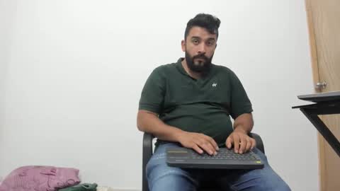 Tommy online show from November 13, 2025, 10:41 pm