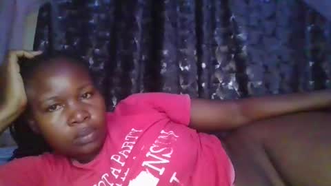 Snapshot of big_diva chatting on November 23, 2025, 2:33 am big_diva online show from November 23, 2025, 2:33 am