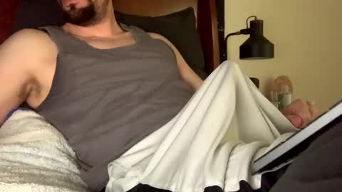 Snapshot of bigandhard6992 chatting on February 21, 2025, 2:16 pm HARDNBIG online show from February 21, 2025, 2:16 pm