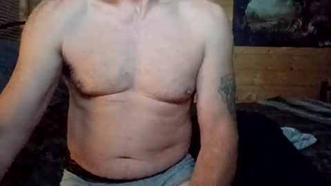 Snapshot of bigandtall1976 chatting on October 13, 2025, 7:52 am bigandtall1976 online show from October 13, 2025, 7:52 am