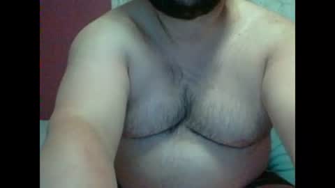 Liam online show from December 15, 2025, 6:28 am