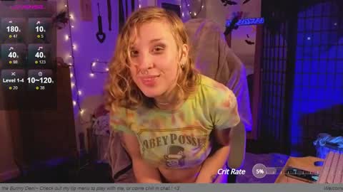 Snapshot of bigbearandbunny chatting on March 4, 2025, 12:29 am bigbearandbunny online show from March 4, 2025, 12:29 am