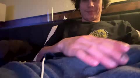 bigben281330 online show from December 9, 2024, 2:34 am