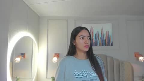 Snapshot of bigboobsnaughty1 chatting on February 6, 2025, 10:04 am online show from February 6, 2025, 10:04 am