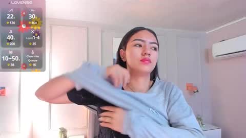 Snapshot of bigboobsnaughty1 chatting on March 5, 2025, 10:11 am online show from March 5, 2025, 10:11 am