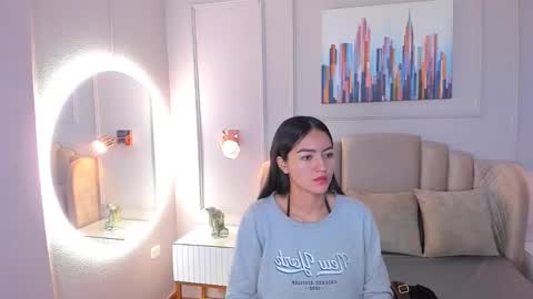 Snapshot of bigboobsnaughty1 chatting on March 6, 2025, 10:09 am online show from March 6, 2025, 10:09 am