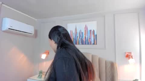 Snapshot of bigboobsnaughty1 chatting on September 26, 2025, 10:08 am online show from September 26, 2025, 10:08 am