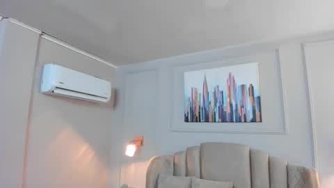 Snapshot of bigboobsnaughty1 chatting on September 27, 2025, 10:09 am online show from September 27, 2025, 10:09 am